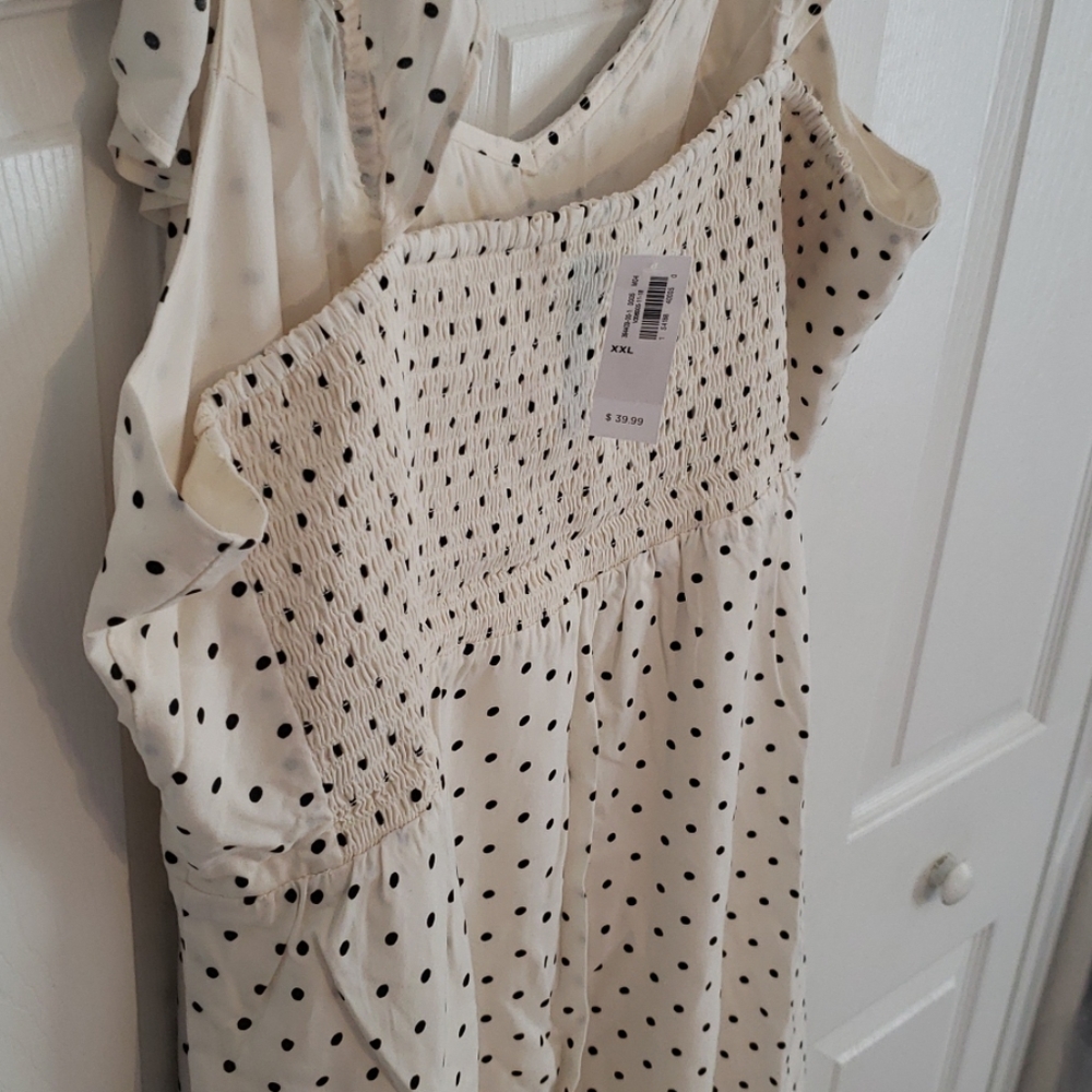 Dress - Picture 4 of 5